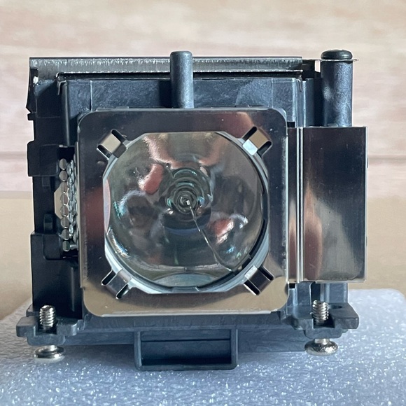 Rembam POA-LMP132 Premium Quality Replacement Projector Lamp New - Picture 7 of 8